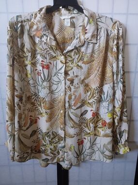 H&M Cream Tropical Print Shirt with Olive and Tan Leaves